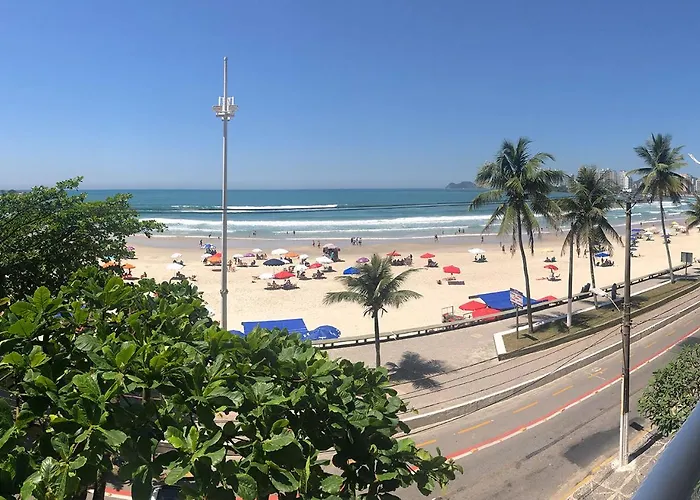 Apto enorme pé na areia, vista linda c/ academia e sauna